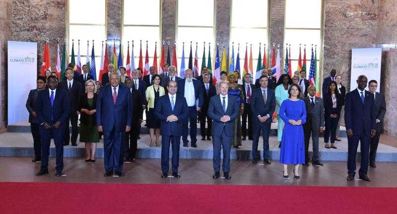 متحدث الرئاسة: السيسي سيعقد مباحثات مهمة في ألمانيا مساء اليوم