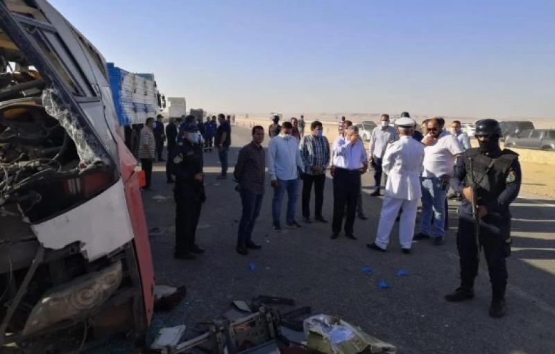 الصور الأولى لحادث أتوبيس المنيا المروع.. مصرع وإصابة 55 شخصًا