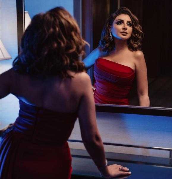 صوت مصر تنير سماء قلعة العظماء بحفل كامل العدد.. ووزيرة الثقافة تعلق: «أنغام علامة بارزة في الموسيقى العربية»