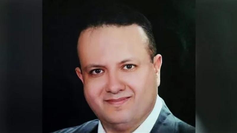 وسط حراسة مشددة.. وصول القاضي المتهم بقتل الإعلامية شيماء جمال لمحكمة الجيزة