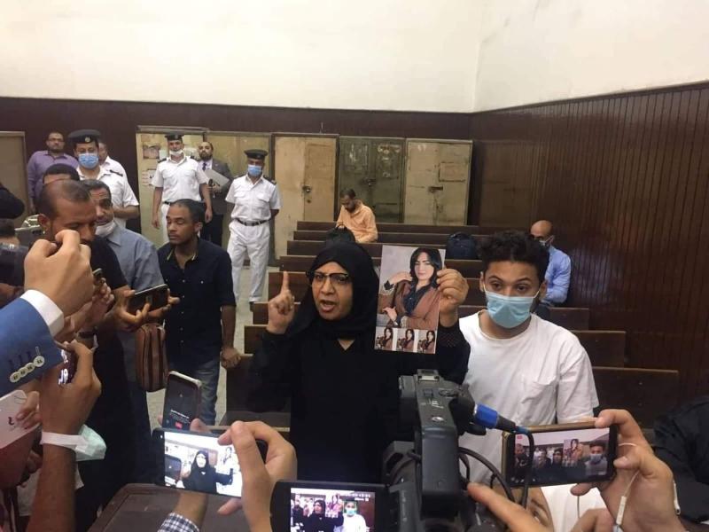 رفع جلسة محاكمة أيمن حجاج المتهم بقتل المذيعة شيماء جمال