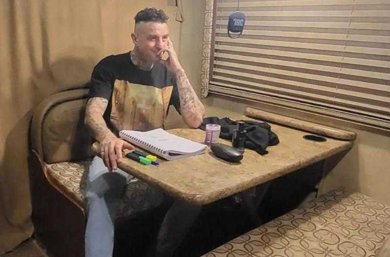 أحمد الفيشاوي لجمهوره: «انتظروا طرح فيلم الدعوة عامة قريبًا»