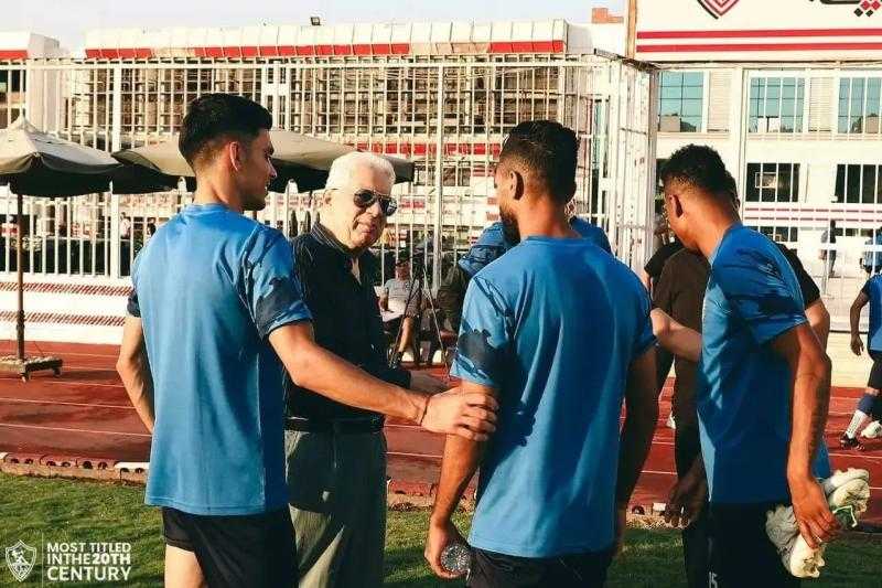 كواليس اجتماع مرتضى منصور الساخن مع لاعبي الزمالك قبل القمة