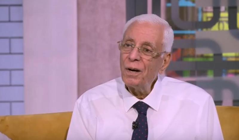 ممكن تموت.. حسام موافي: لو هرشت روح للدكتور - فيدو