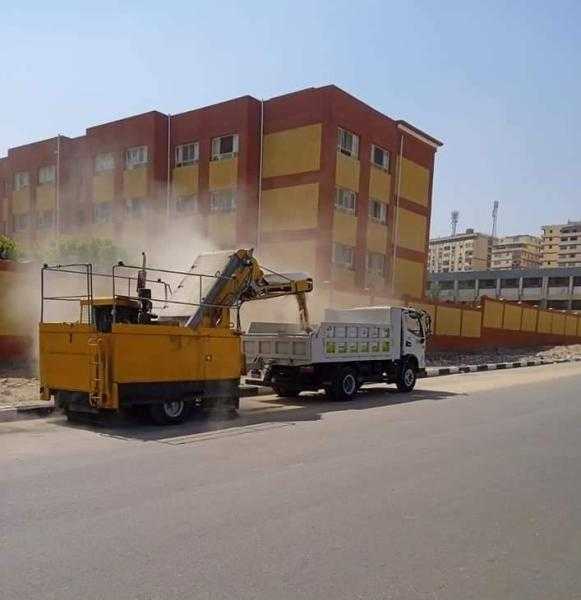 حي شرق مدينة نصر يستجيب للمواطنين ويشن حملات نظافة مكبرة
