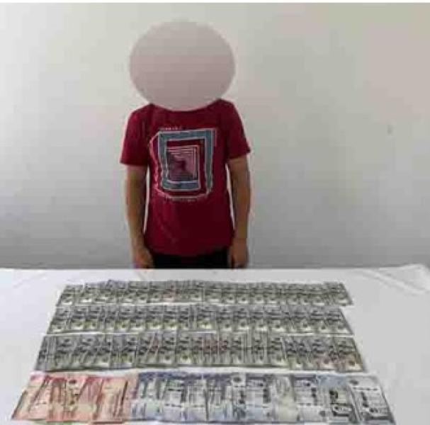 ضبط أخطبوط النقد الأجنبي في مركز البداري بأسيوط