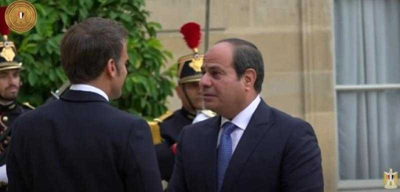 شاهد.. انطلاق مباحثات القمة المصرية الفرنسية في قصر الإليزيه