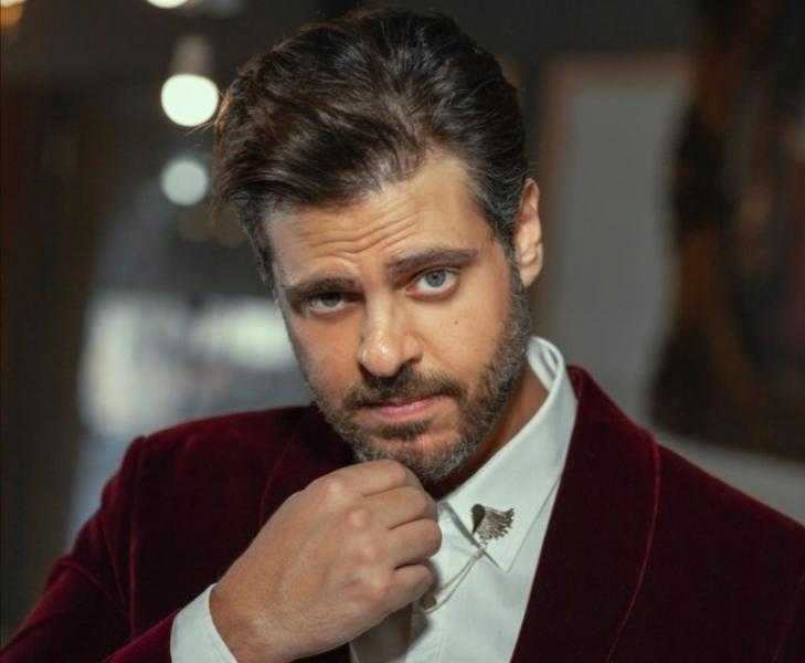 طارق صبري عضو لجنة تحكيم مهرجان المسرح الحر في دورته الـ 17