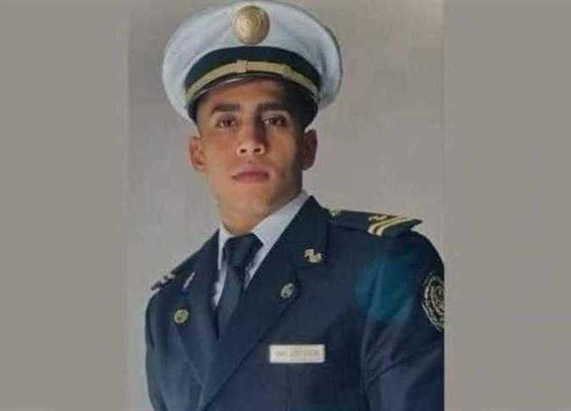 شاهد.. شقيقة القبطان المفقود تناشد الرئيس: عايزة أخويا عايش أو ميت