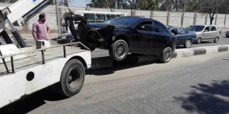 رفع 364 سيارة و40 دراجة نارية متهالكة من الشوارع