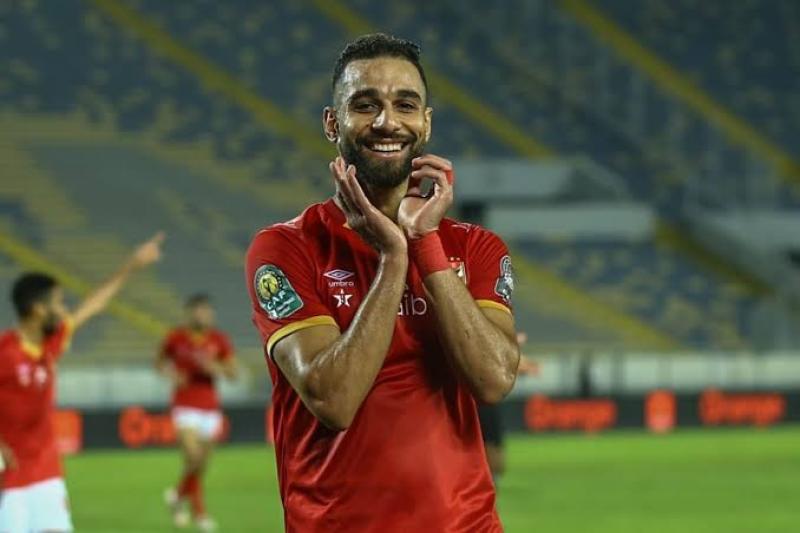 عاجل.. سواريش يتخذ قرارًا ناريًا بشأن عمرو السولية