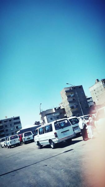 موقف أعلى كوبري بالإسكندرية 