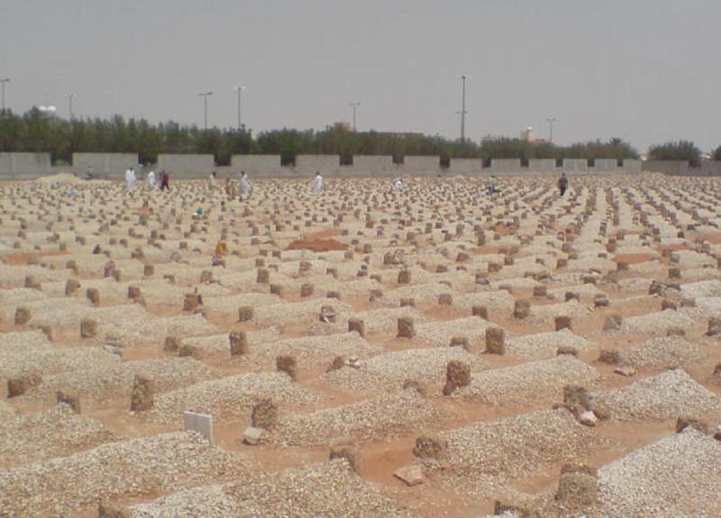 مقابر 