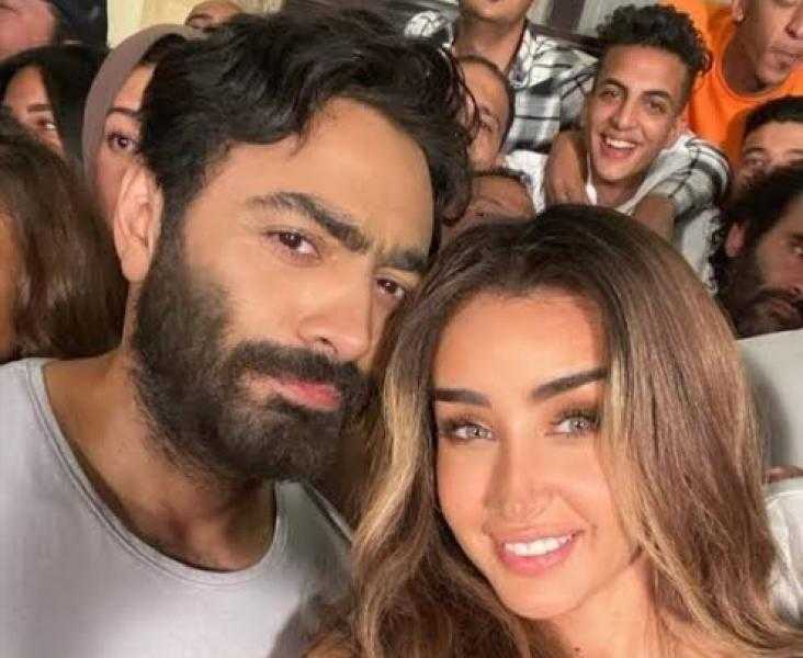 الخلافات تشتعل بين هنا الزاهد وأحمد فهمي بسبب تامر حسني.. تفاصيل