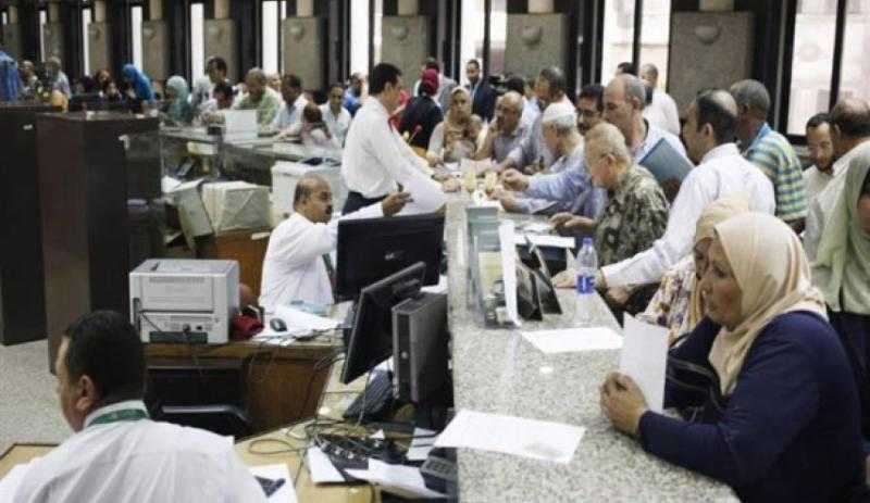 حقيقة استغناء الحكومة عن موظفين خلال الفترة المقبلة «فيديو»