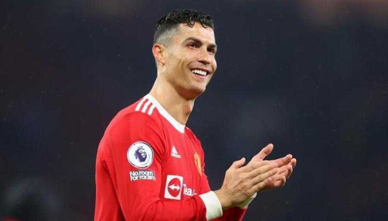 مان يونايتد ضد رايو فاليكانو.. رونالدو يثير غضب الجماهير بتصرف غريب