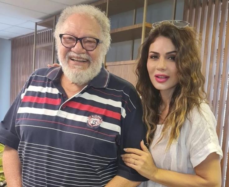 يحيى الفخراني ونجلاء بدر 
