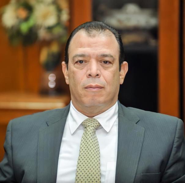 رئيس إيسترن كومباني