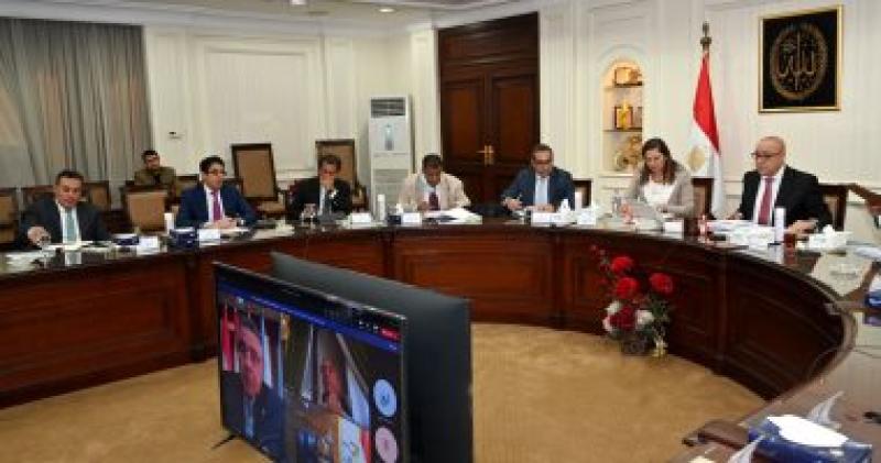 وزير الاسكان