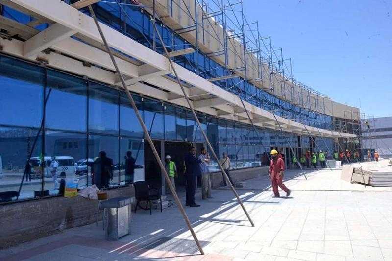 أستاذ دراسات بيئية يُفجر مفاجأة بشأن شرم الشيخ قبل مؤتمر المناخ - فيديو