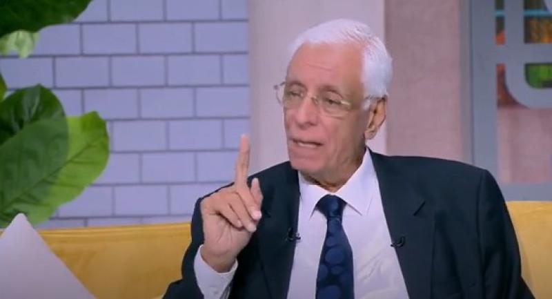 حسام موافي لمرضى الكلى: دا اعتقاد خاطيء والمياه أفضل - فيديو