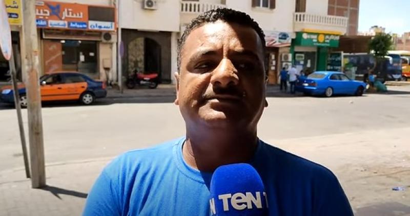 عثر على 2 مليون دولار: أصحاب الشنطة رفضوا إعطائي مكافأة وصورت لهم البطاقات على حسابي - فيديو