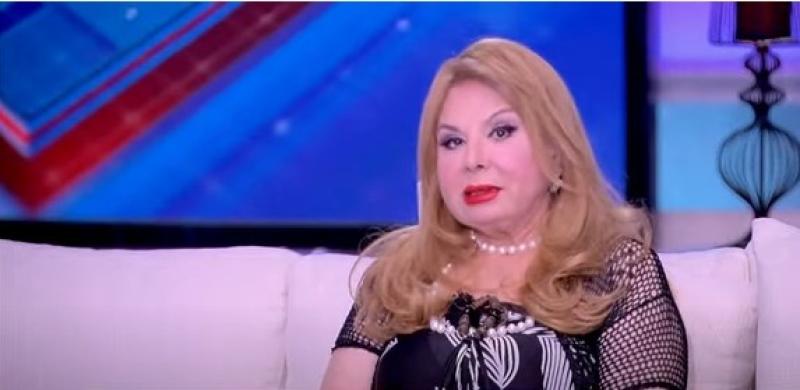 فادية عبدالغني توجه رسالة شديدة اللهجة لزملائها بالوسط الفني.. فيديو