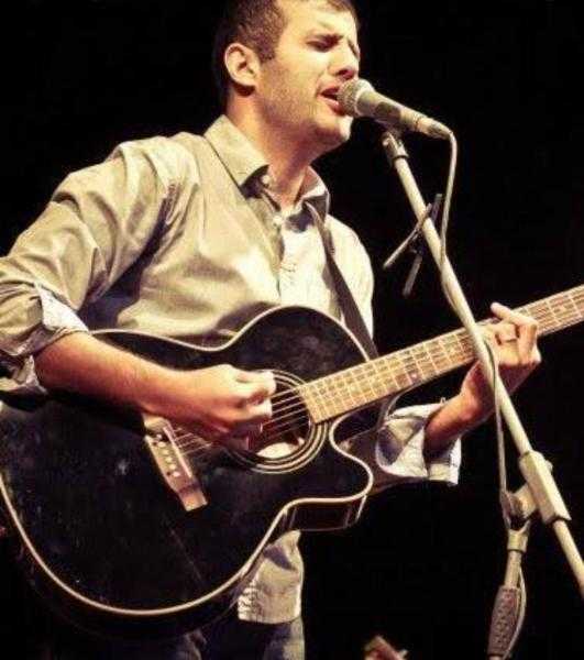 حمزة نمرة يحيي حفلا غنائيا في الإمارات.. الليلة