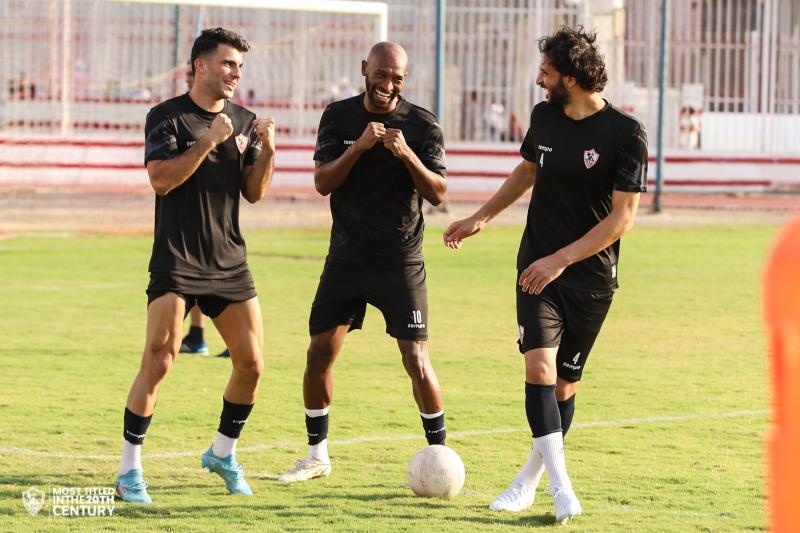 محمود علاء وشيكابالا وزيزو