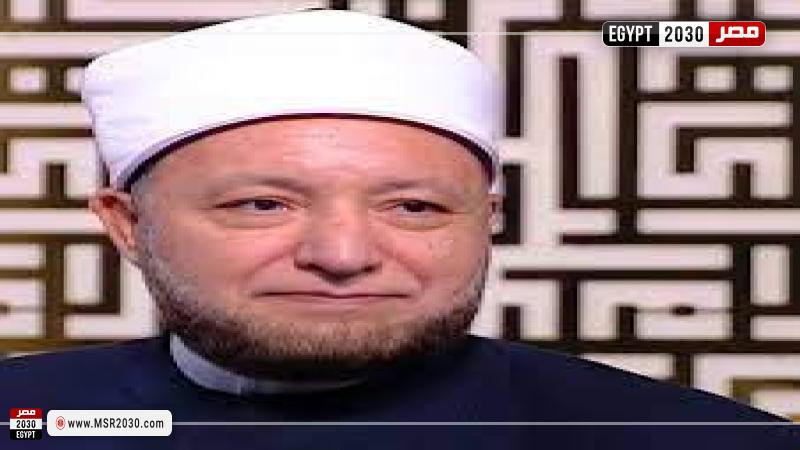 الشيخ عويضة عثمان أمين الفتوى بدار الإفتاء