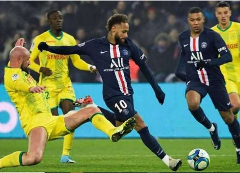 مباراة باريس سان جيرمان ونانت في كأس السوبر الفرنسي