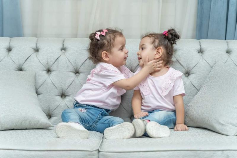 علياء وفريدة 