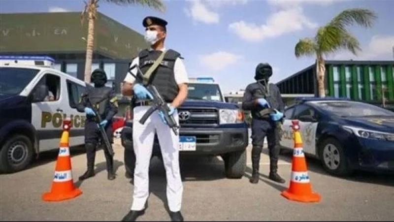 «الداخلية» تكشف ملابسات فيديو تقييد أحد الأشخاص فى عمود إنارة