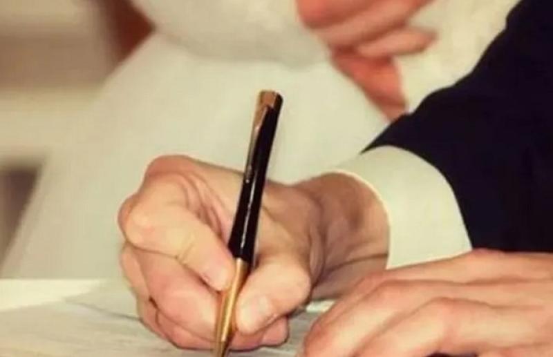 عالم أزهري يحسم الجدل بشأن قائمة المنقولات الزوجية.. «فيديو»