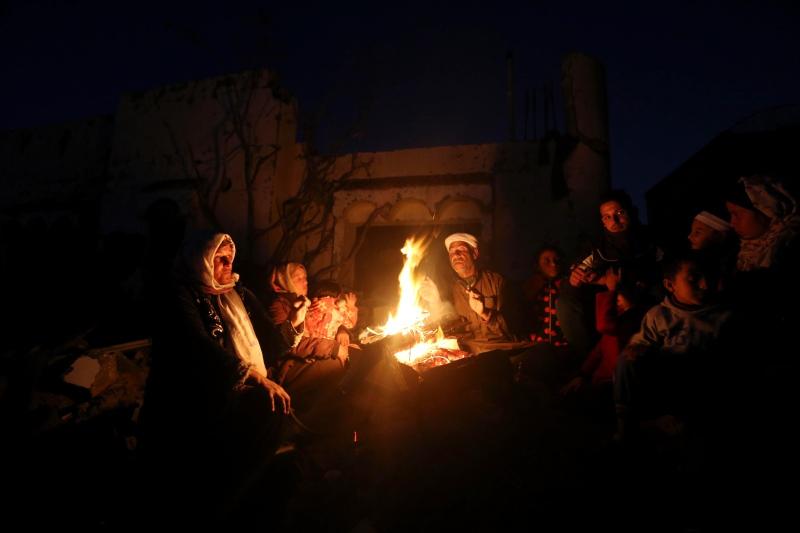 انقطاع الكهرباء في غزة لليوم الثالث مع استمرار الحصار الإسرائيلي