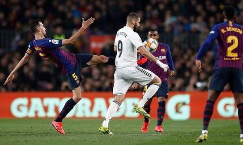 موعد مباراتي كلاسيكو الأرض بين برشلونة وريال مدريد
