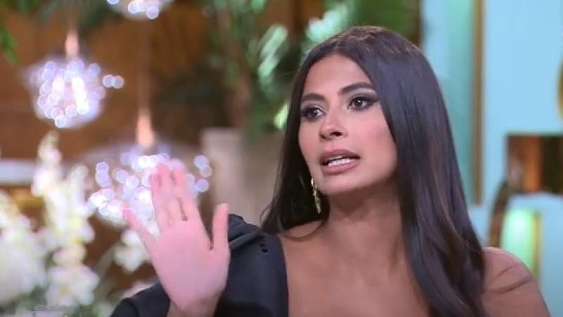 كاشفة عن اسمها الحقيقي.. روبي: «ولعت في البيت واعترفت للشرطة» - فيديو