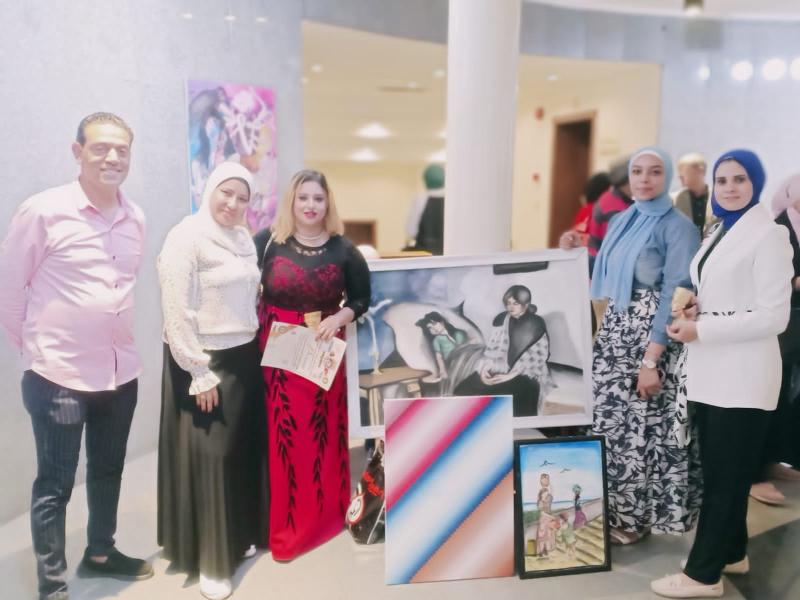 المركز العالمي للثقافة والفنون يكرم الشاعرة والإعلامية فاطمة نعيم 