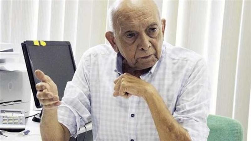 بعد بلوغه 83 عاما.. رائد زراعة الكلي: مازلت أعمل لأن الإيد البطالة نجسة.. فيديو