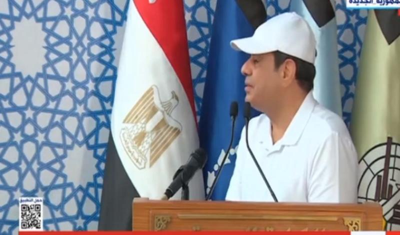 السيسي: نحرص على انتقاء أفضل العناصر للكليات العسكرية