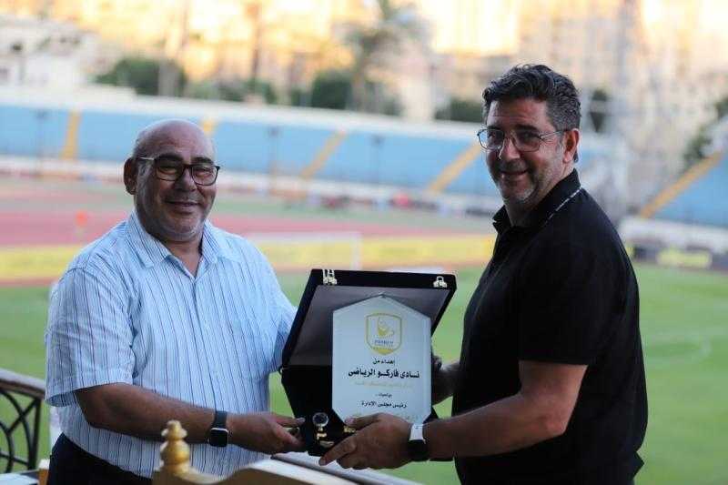 فاركو يهدي فيتوريا درع النادي في مواجهة الإسماعيلي