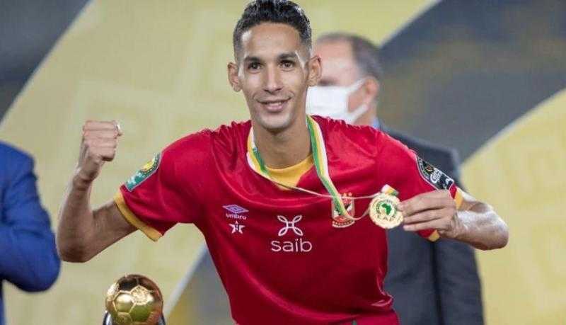 بانون: الأهلي نادٍ بعقلية أوروبية.. وصاحب الألقاب والبطولات