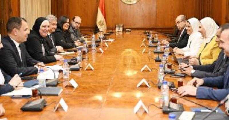 تعاون بين جهاز تنمية المشروعات والجمعيات الأهلية لإتاحة التمويلات متناهية الصغر