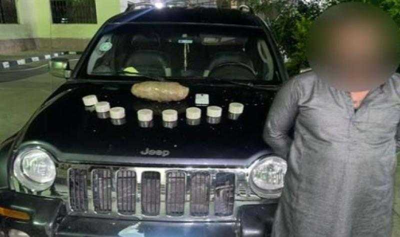 سقوط ديلر الخانكة بأكثر من 2 كيلو بودر وبانجو في مدينة السلام