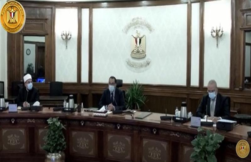 شاهد.. اجتماع رئيس الوزراء لمتابعة الموقف التنفيذي لخطة تطوير جزيرة الوراق - «فيديو»