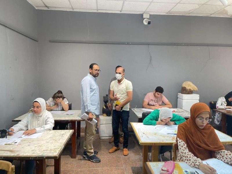 لجنة من المجلس الأعلى للجامعات تتابع أعمال اختبارات القدرات بجامعة الأقصر 