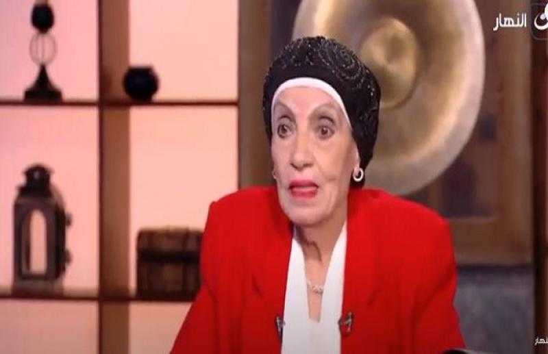 في أخر ظهور لها.. رجاء حسين: «مستنية أقابل ابني» فيديو