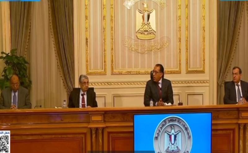 رئيس الوزراء: فاتورة استيراد الغاز الطبيعي زادت عالميًا