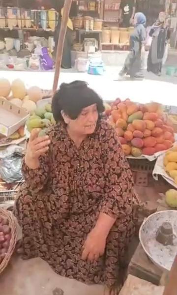 الحاجة سناء 