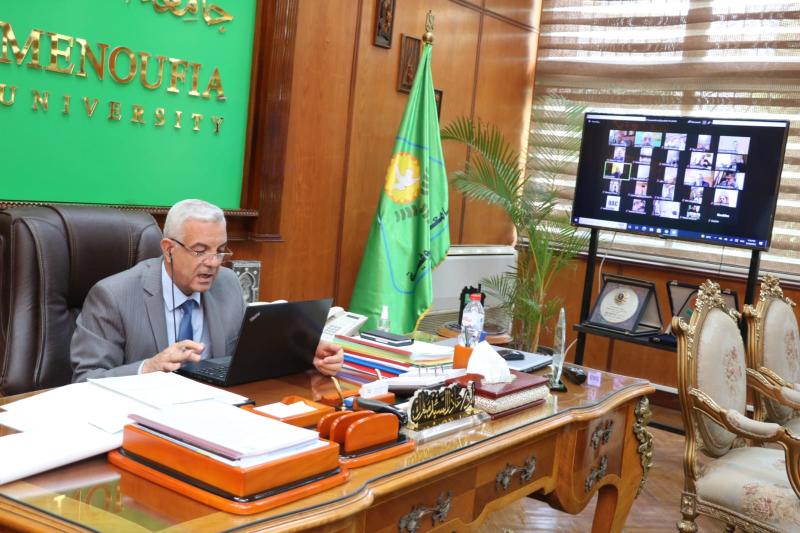 رئيس جامعة المنوفية 